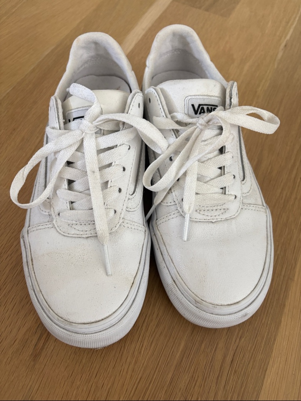 Vans Leather White Low-Top Sneakers - Classic Skate Silhouette